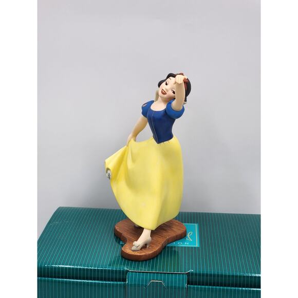 WDCC Disney Snow White Figurine The Fairest One Of All Box COA Collection - Picture 8 of 13